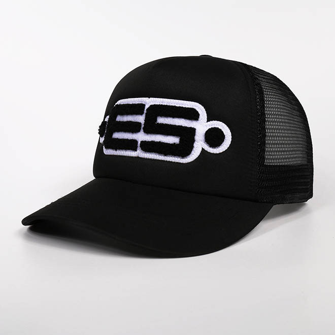 Custom 5 Panel Towel Embroidery Logo Curved Brim Foam Mesh Cap Trucker Hat