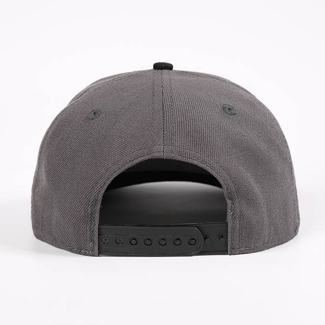 Custom 6 Panel 2 Tone Cotton Embroidery Logo Men Flat Brim Hat Snapback Cap