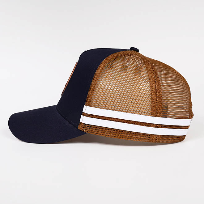 Custom 5 Panel Cotton Leather Patch Logo Printed Under Brim Side Strap Mesh Cap Trucker Hat