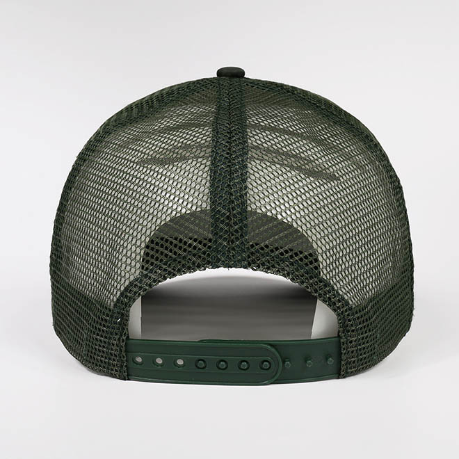 Custom 5 Panel Camouflage Leather Woven Patch Applique Logo Mesh Cap Trucker Hat